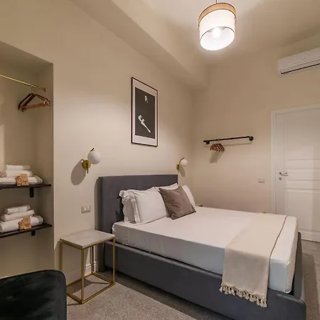 Casa Enea - Pretty Homes * רומא